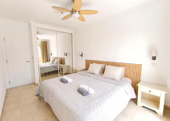 Estrella Canaria - Cristianos, Ac, Pool, Fibre Net, Tv Channels *