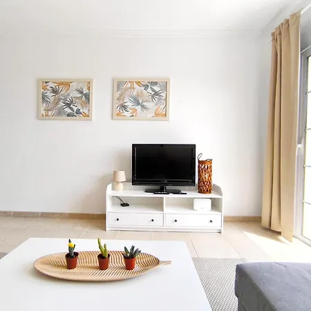 Apartamento Estrella Canaria - Cristianos, Pool, Fibre Net, Tv Channels