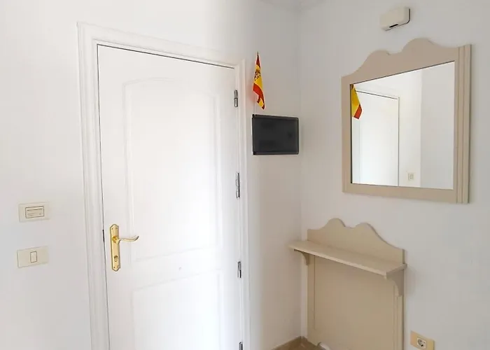 Apartment Estrella Canaria - Cristianos, Ac, Pool, Fibre Net, Tv Channels