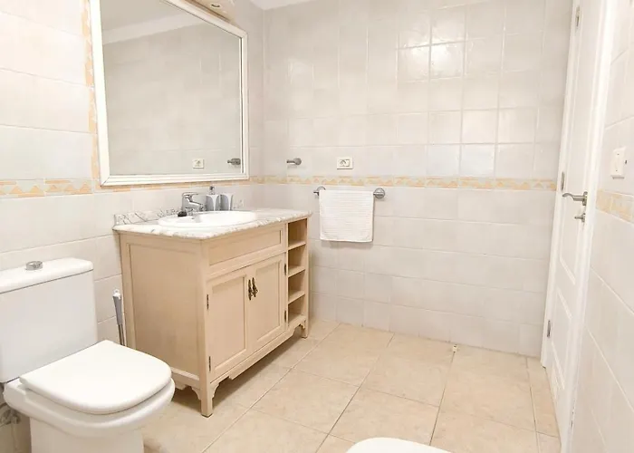 Estrella Canaria - Cristianos, Pool, Fibre Net, Tv Channels Apartamento