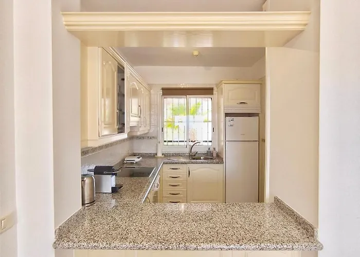 Estrella Canaria - Cristianos, Ac, Pool, Fibre Net, Tv Channels *