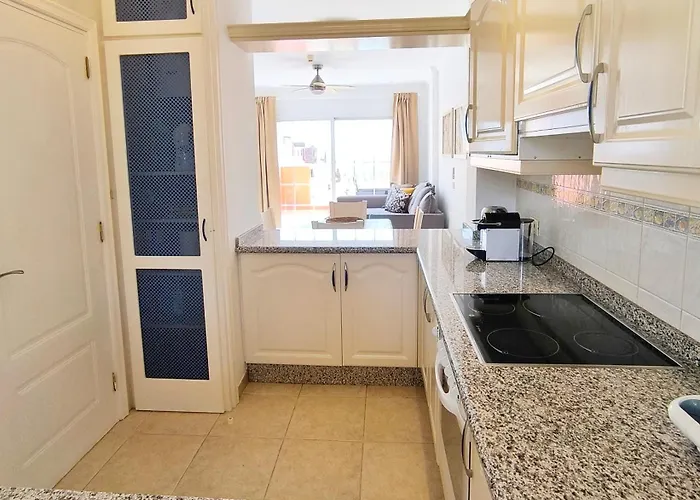 Apartment Estrella Canaria - Cristianos, Ac, Pool, Fibre Net, Tv Channels *